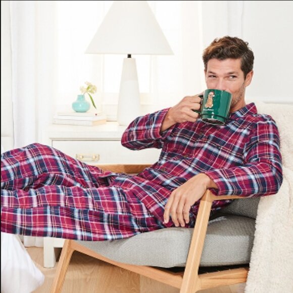 Tommy Bahama Flannel Long Sleeve & Pants Pajama PJ Set  $105 Red Plaid - Picture 1 of 13